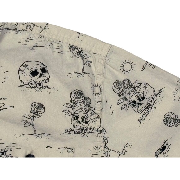 Eighty Eight Brand Shirt Mens M Skulls And Roses Beige Button Up VTG Y2K - Picture 4 of 4